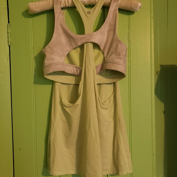 2 /$30 Lululemon no limits tank top with bra - Picture 2 of 4